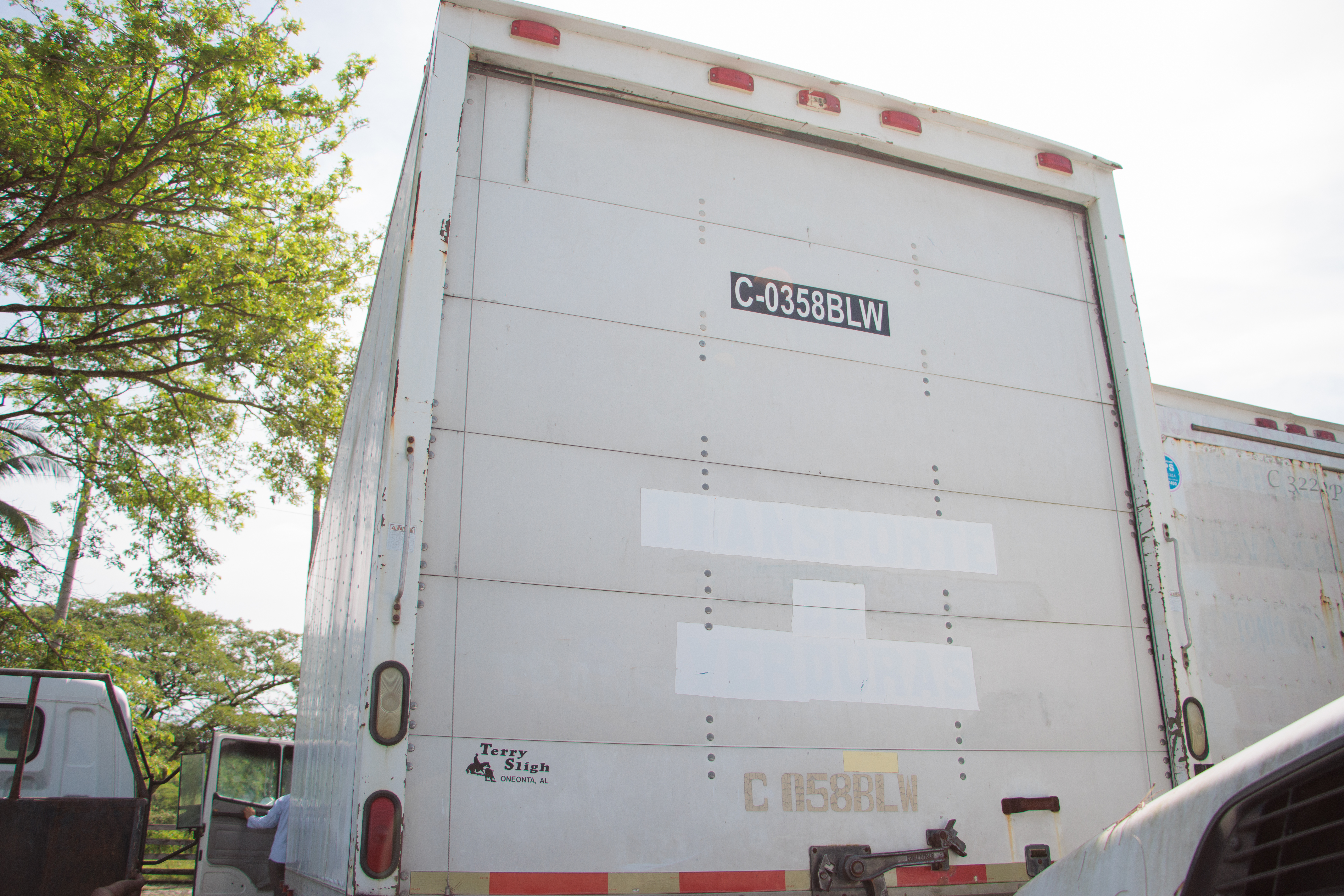 03. CAMIÓN FREIGHTLINER